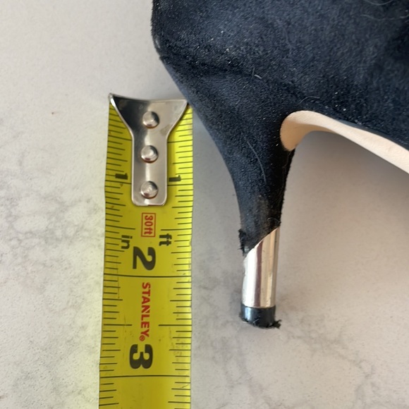 Black suede pumps with gold heel tips size 7 - Picture 5 of 5